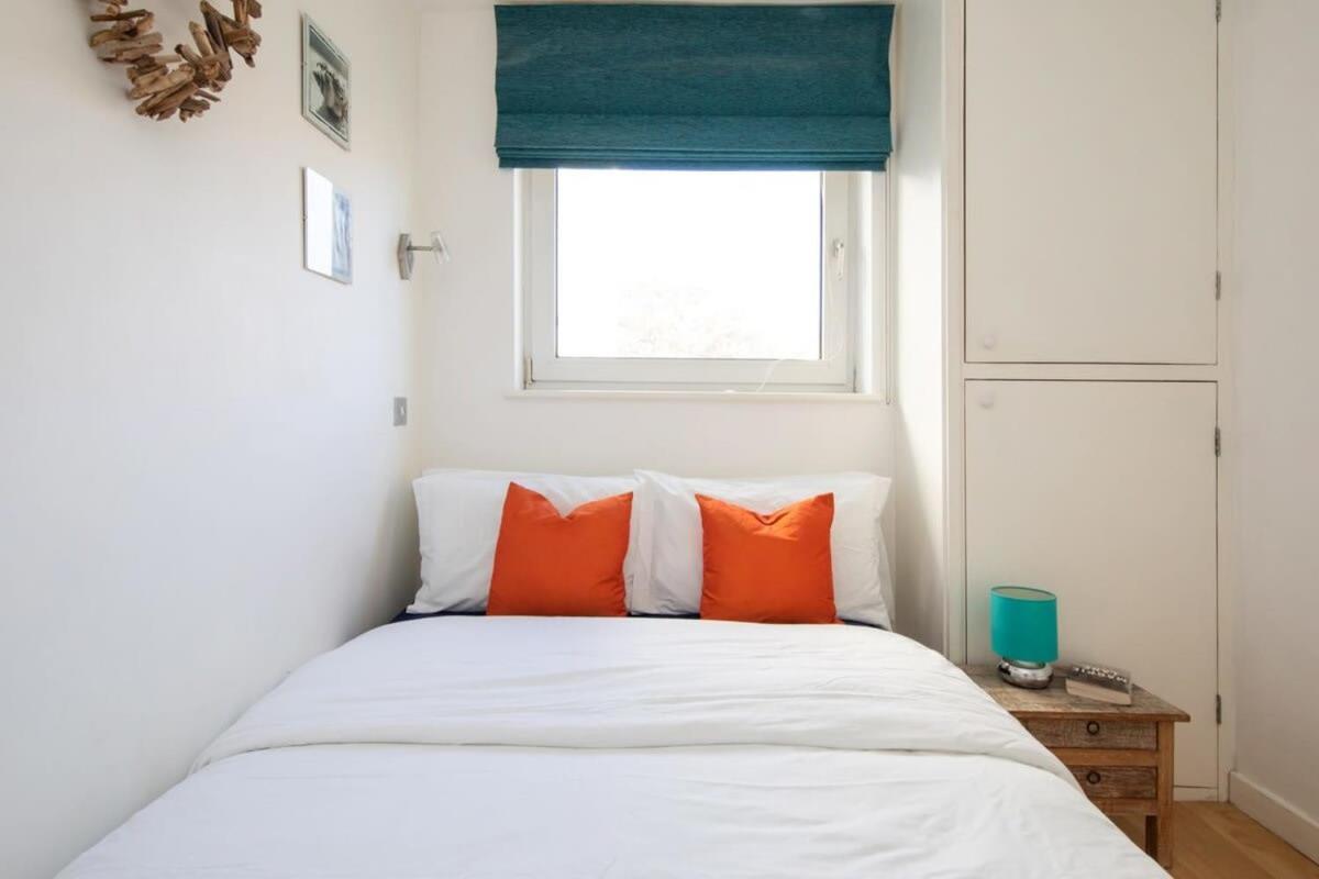 Sunny & Modern Near The Beach & Village W Parking East Wittering Exterior foto