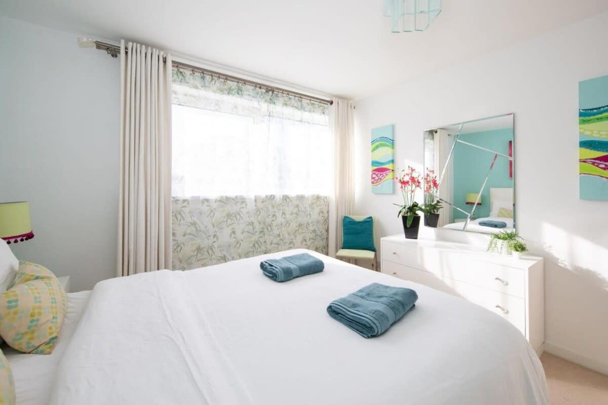 Sunny & Modern Near The Beach & Village W Parking East Wittering Exterior foto